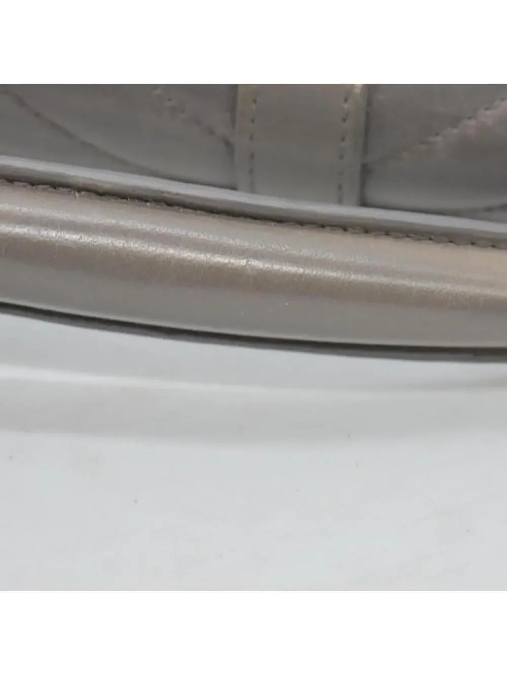 Saint Laurent Waxed Calfskin Matelass ChevronMedium Monogram